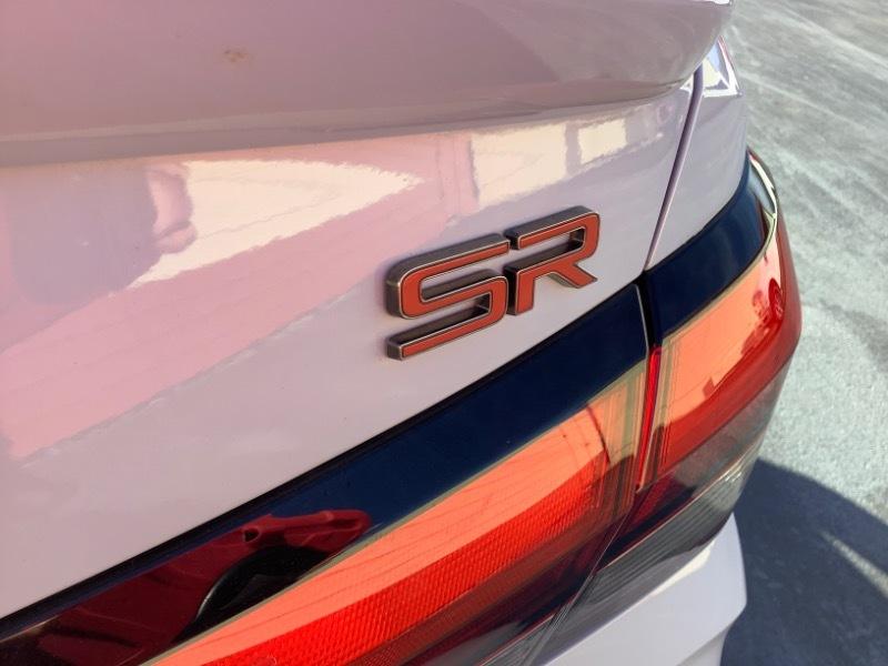 Nissan Versa SR 2023