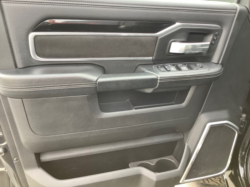 RAM 2500 Laramie Crew Cab SWB 4WD 2022