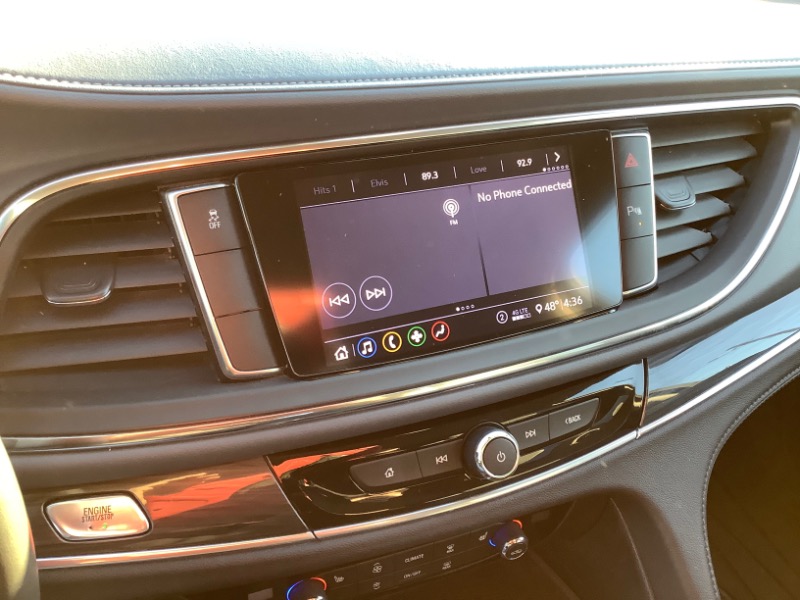 Buick Enclave Essence FWD 2021