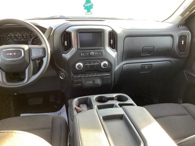 GMC Sierra 1500 Pro Double Cab 4WD 2024