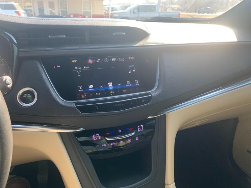 Cadillac XT5 Base 2019