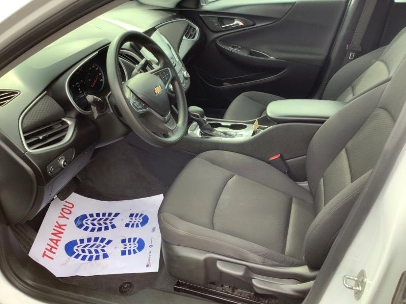 Chevrolet Malibu LS 2023