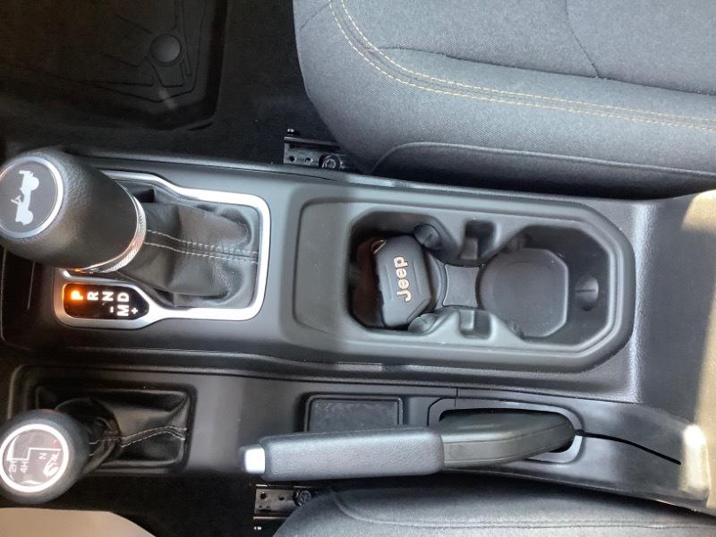 Jeep Wrangler Sport 2024