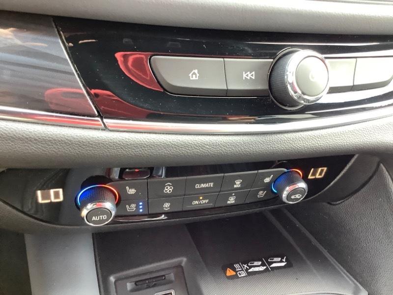 Buick Enclave Premium AWD 2024