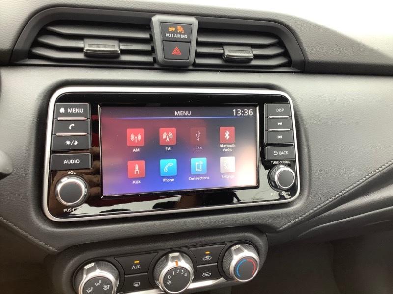Nissan Versa S CVT 2025