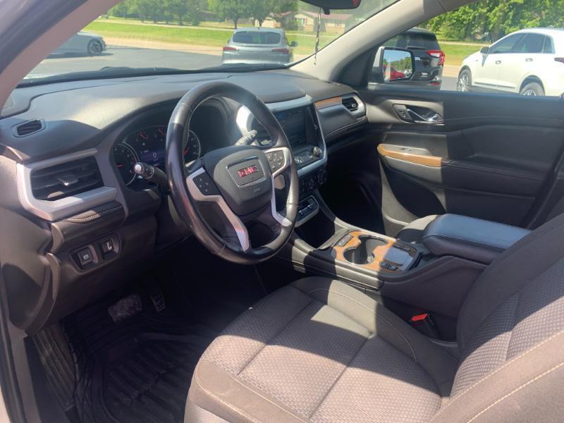 GMC Acadia SLE 2020