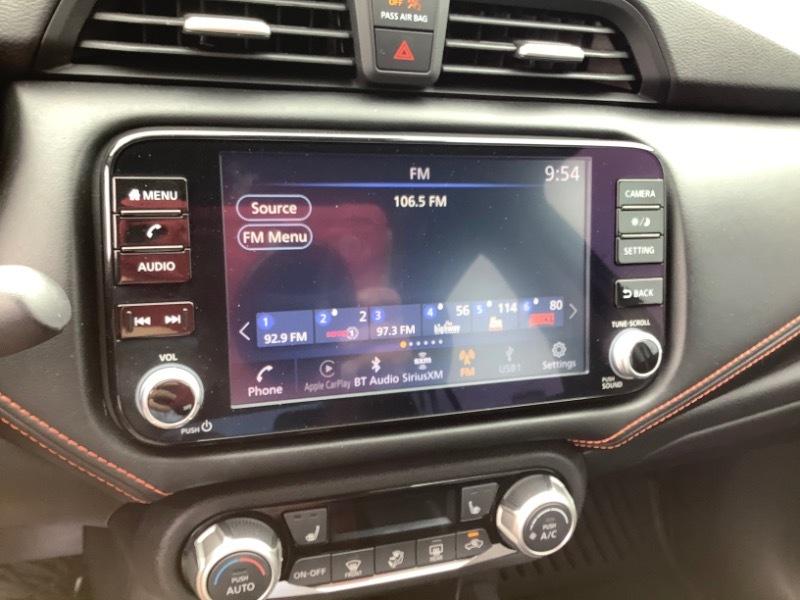Nissan Versa SR 2023