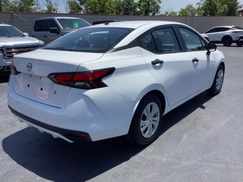Nissan Versa S CVT 2023