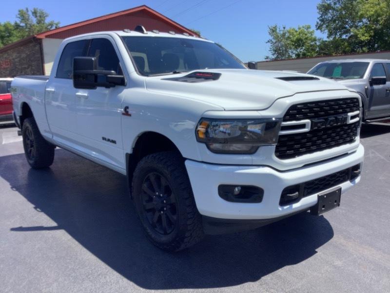 RAM 2500 Tradesman Crew Cab SWB 4WD 2022
