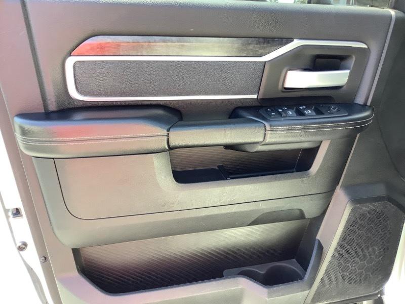RAM 2500 Tradesman Crew Cab SWB 4WD 2022