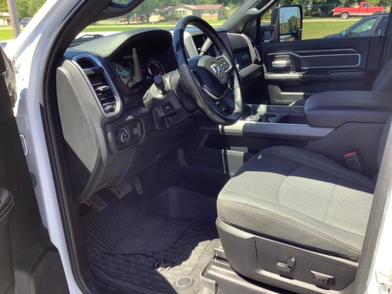 RAM 2500 Tradesman Crew Cab SWB 4WD 2022