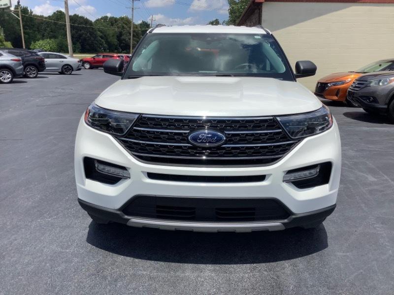 Ford Explorer XLT 2022