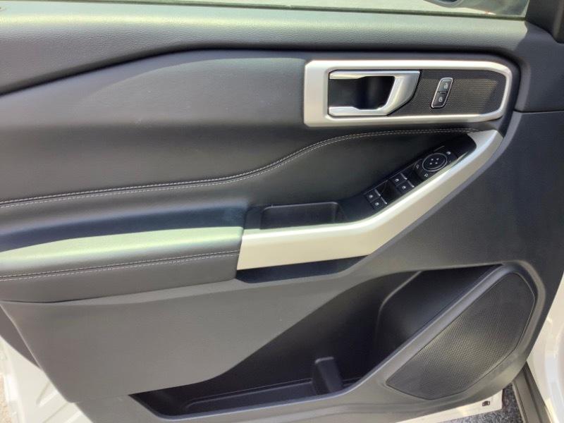 Ford Explorer XLT 2022