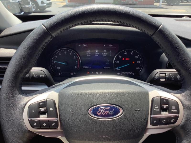Ford Explorer XLT 2022