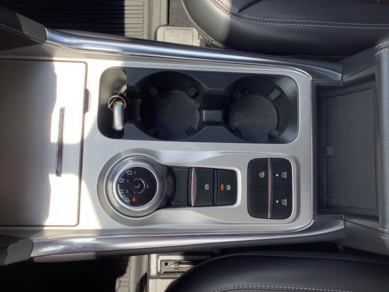 Ford Explorer XLT 2022