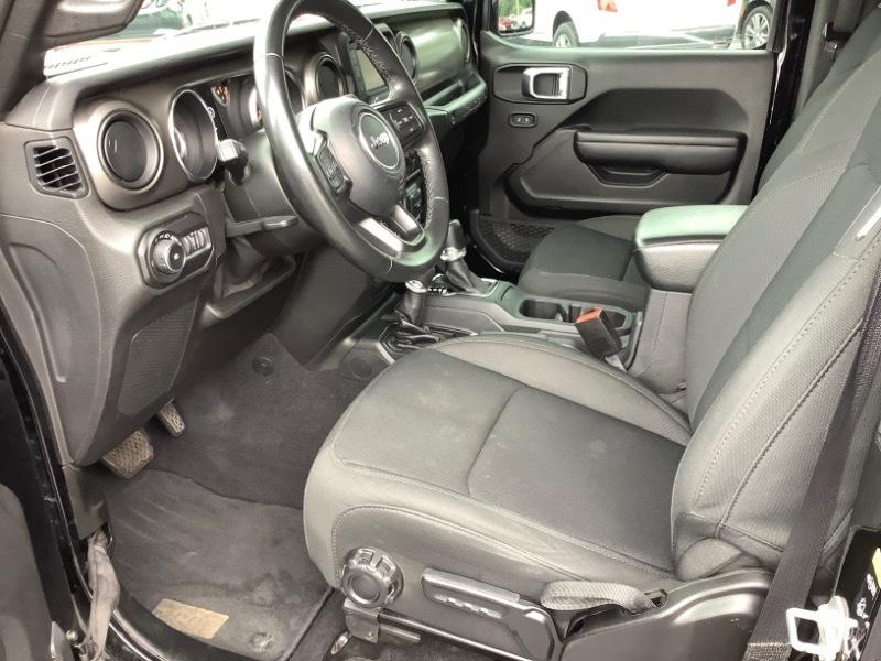 Jeep Wrangler Sport 2021