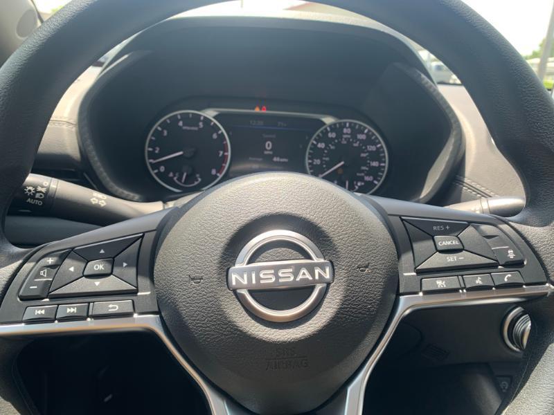 Nissan Sentra SV 2024