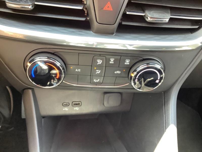 Buick Encore GX Preferred 2025