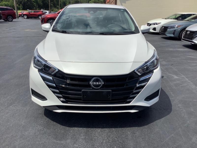 Nissan Versa SV 2024