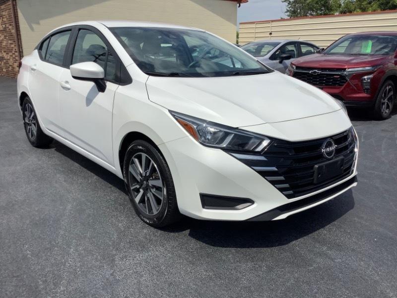 Nissan Versa SV 2024