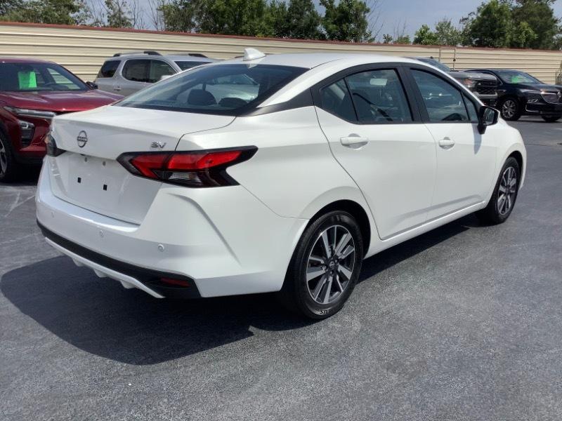 Nissan Versa SV 2024