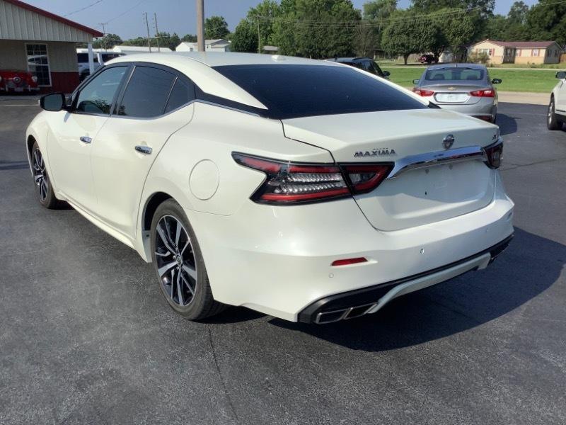 Nissan Maxima 3.5 SV 2022