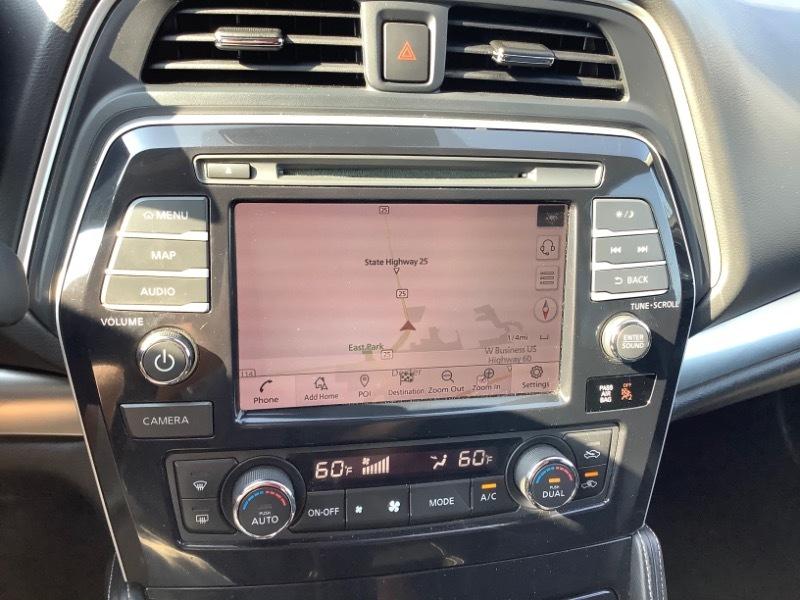 Nissan Maxima 3.5 SV 2022
