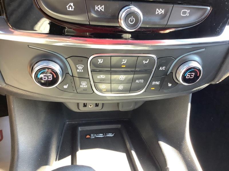 Chevrolet Traverse LT Cloth FWD 2023