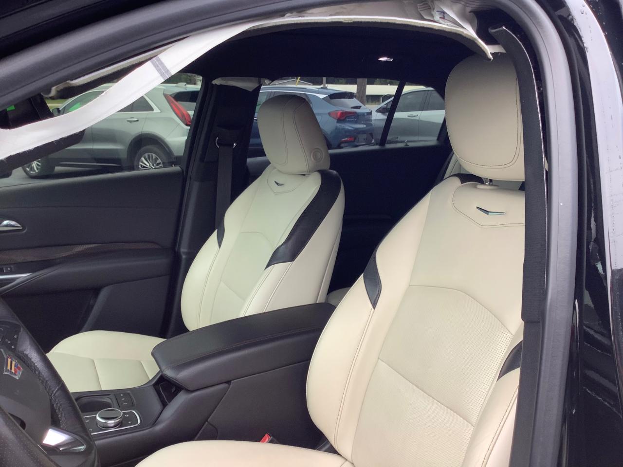 Cadillac XT4 Sport AWD 2019