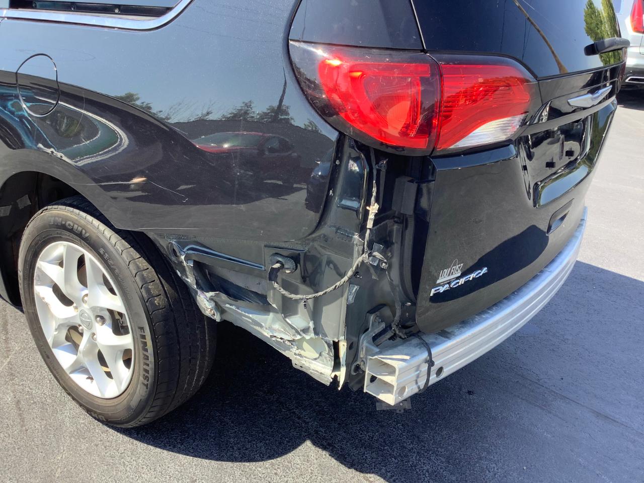 Chrysler Pacifica Touring-L Plus 2017