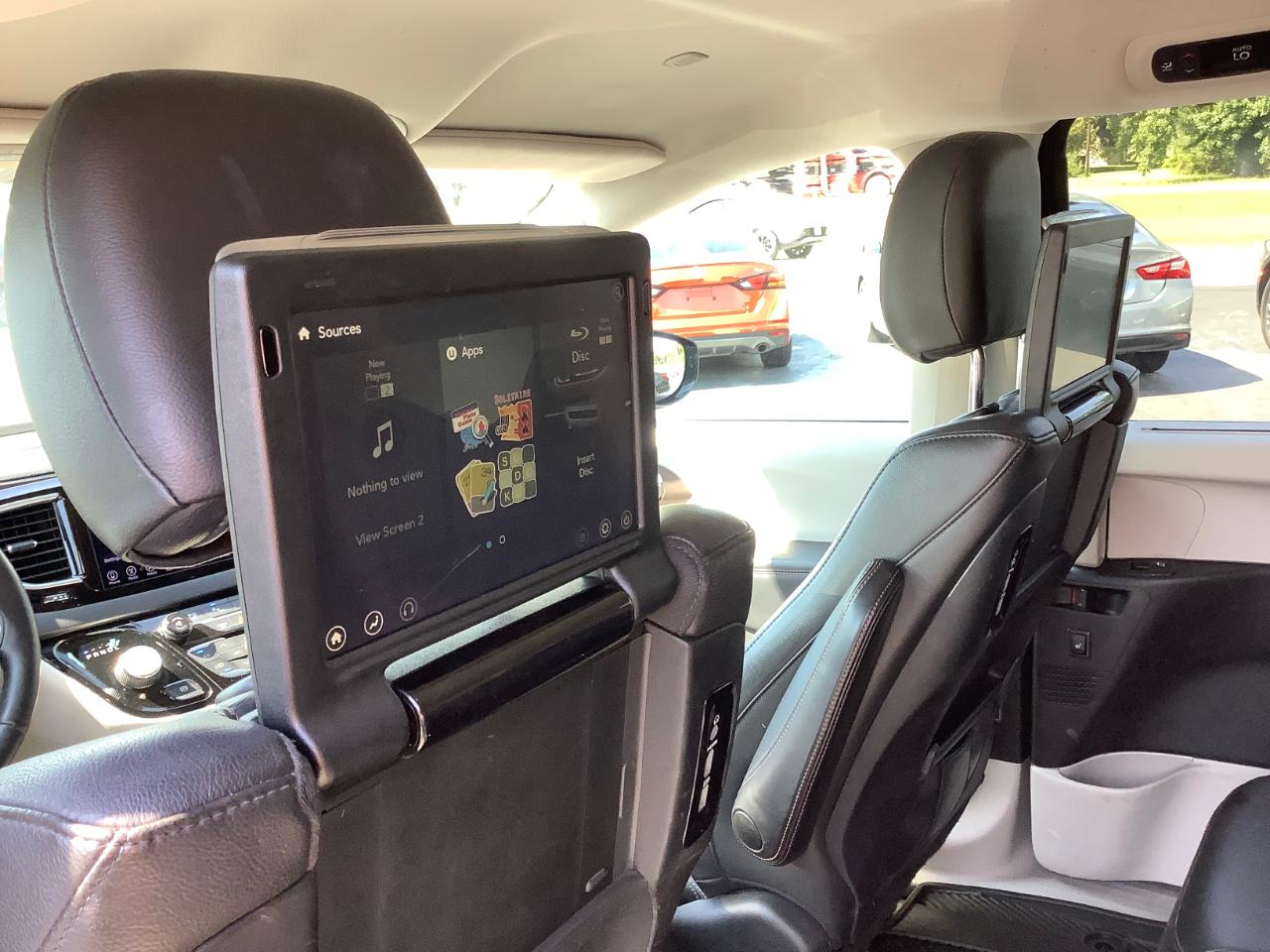 Chrysler Pacifica Touring-L Plus 2017
