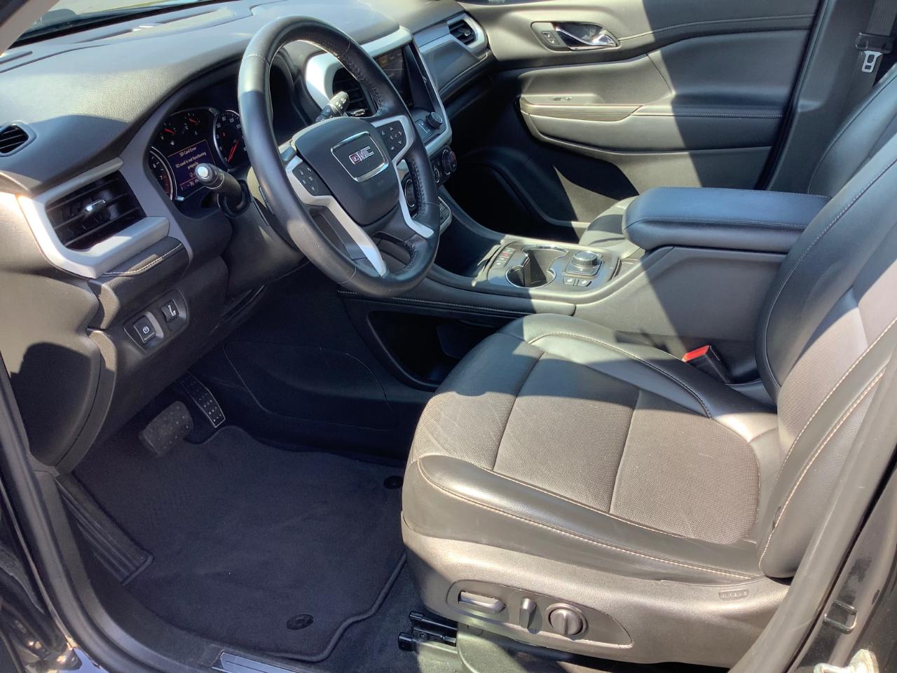 GMC Acadia SLT-1 AWD 2021