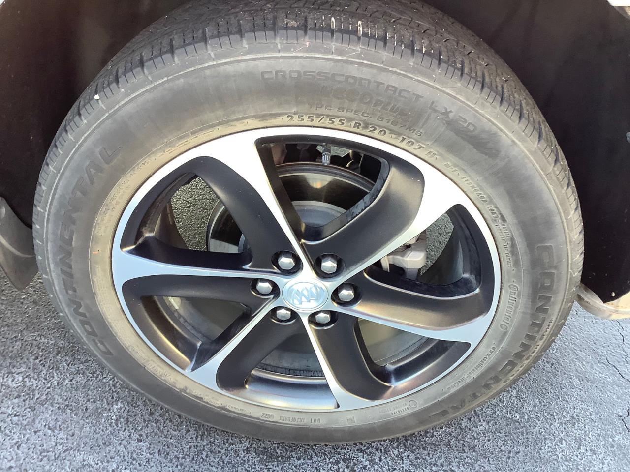 Buick Enclave Essence FWD 2022