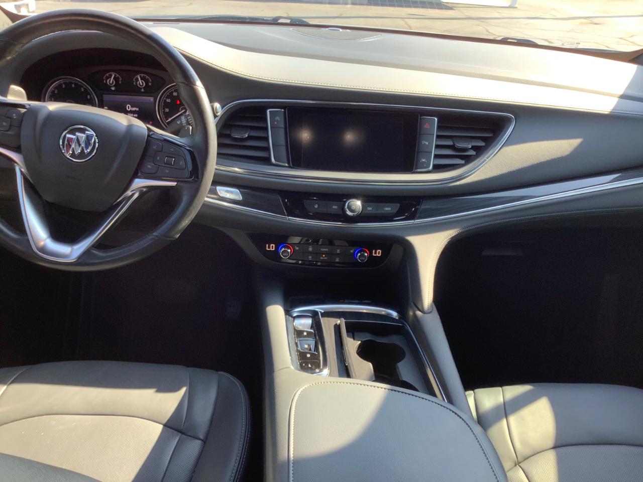 Buick Enclave Essence FWD 2022