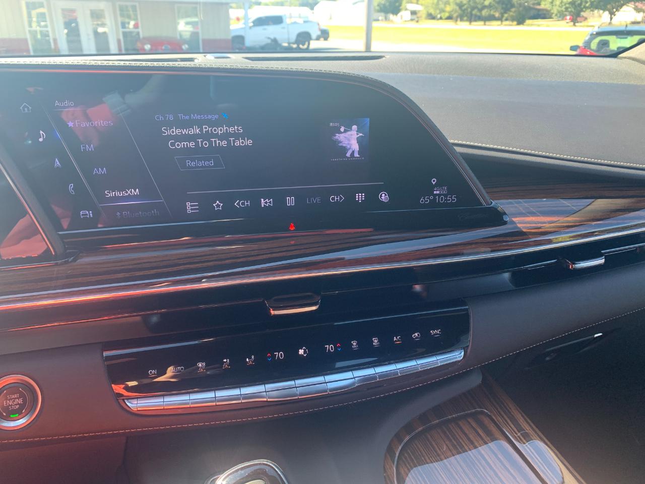 Cadillac Escalade Luxury 4WD 2023