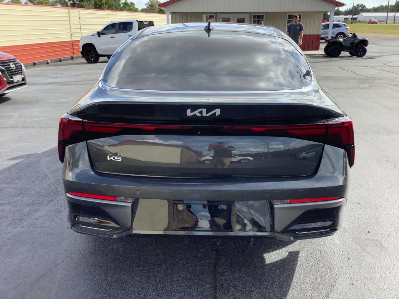 Kia K5 LXS 2026