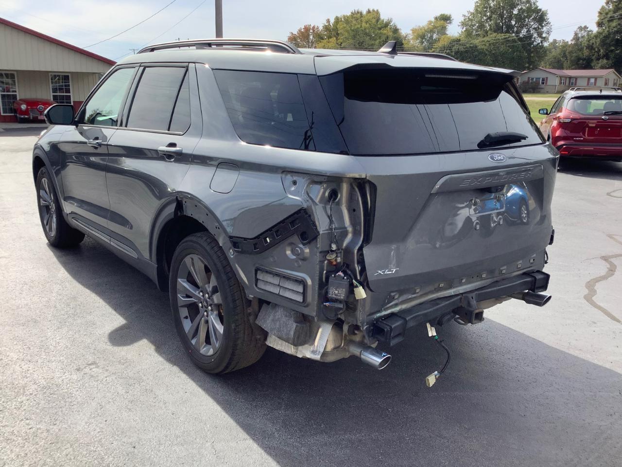 Ford Explorer XLT 2023