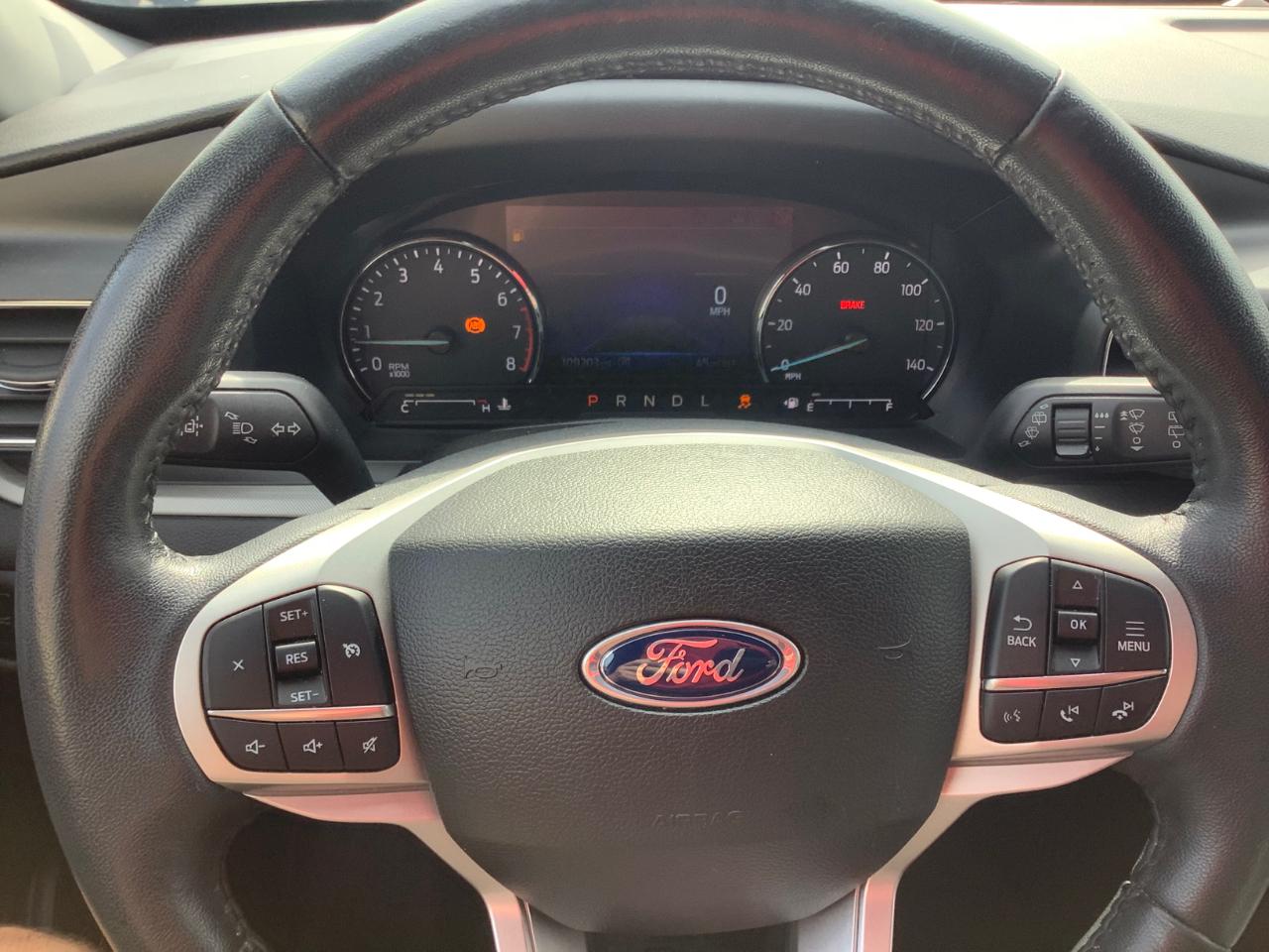 Ford Explorer XLT 2023