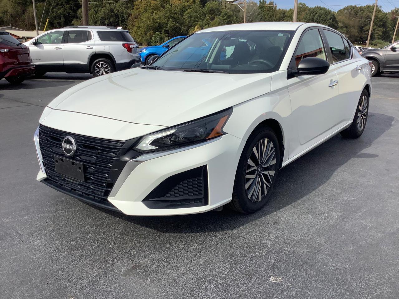 Nissan Altima 2.5 SV 2025
