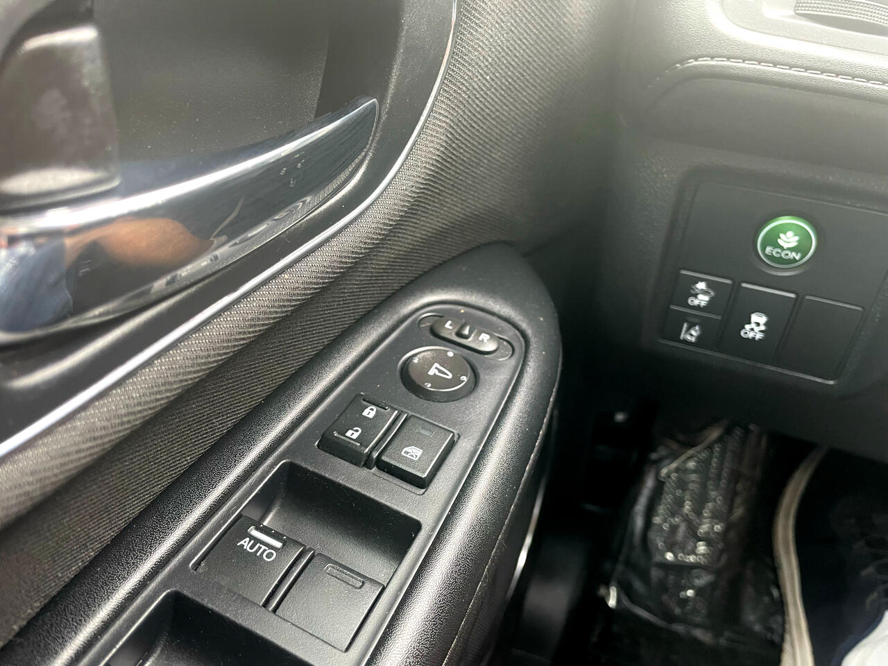 used 2021 Honda HR-V car, priced at $18,888