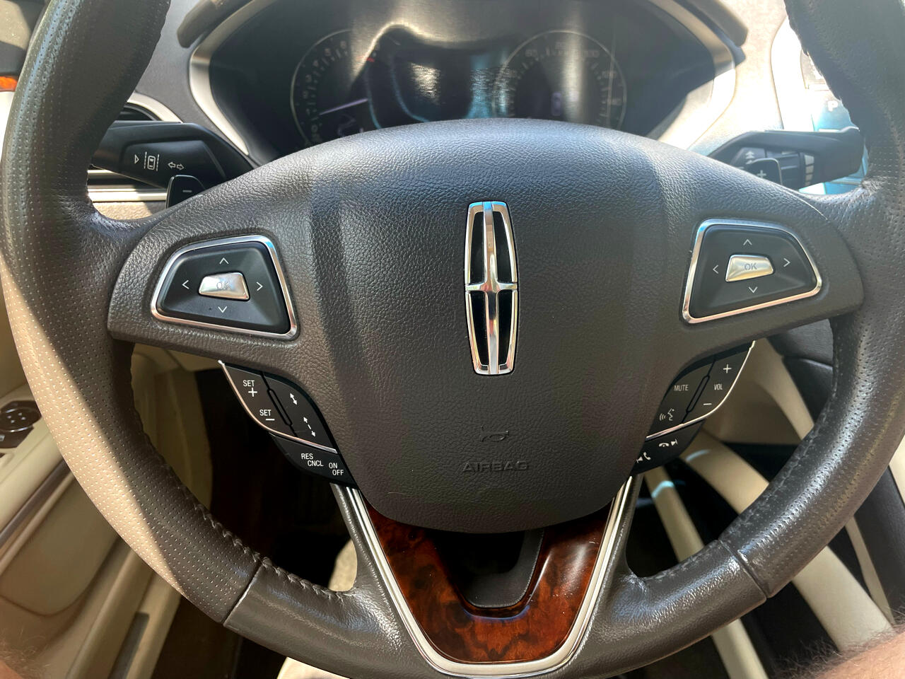 used 2013 Lincoln MKZ car, priced at $9,888