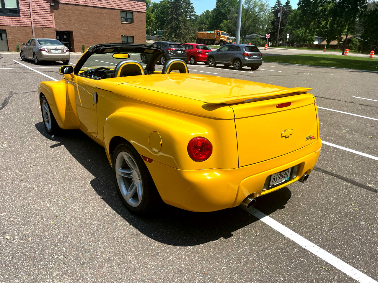 used 2004 Chevrolet SSR car, priced at $22,888