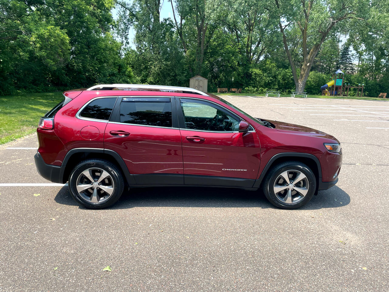 used 2019 Jeep Cherokee car, priced at $16,888