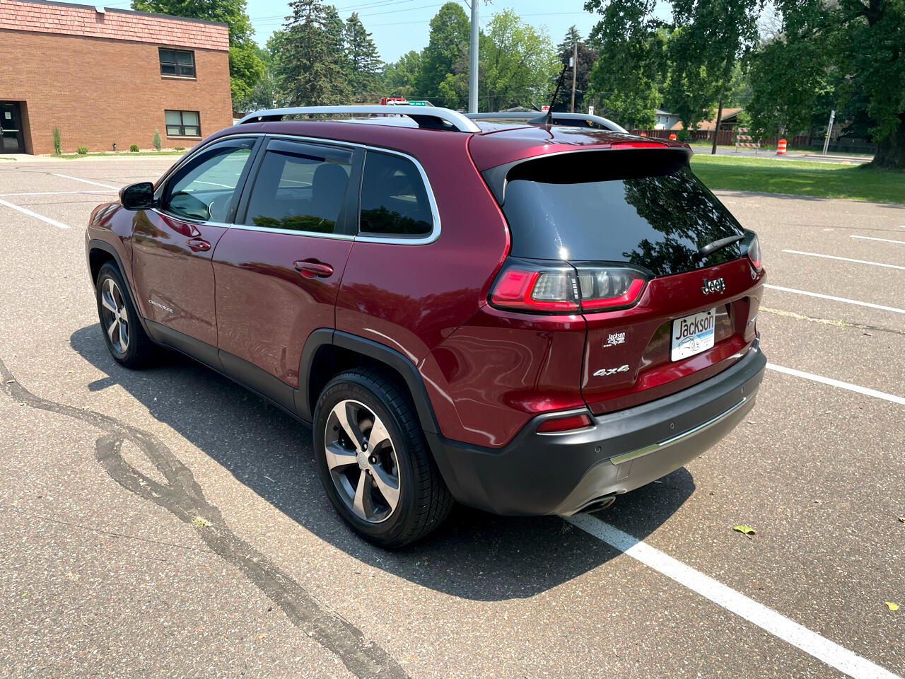 used 2019 Jeep Cherokee car, priced at $16,888