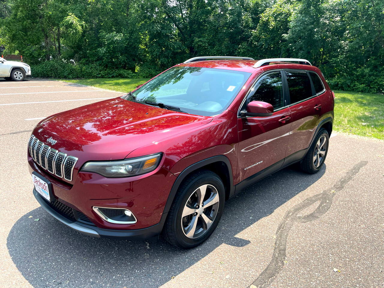 used 2019 Jeep Cherokee car, priced at $16,888