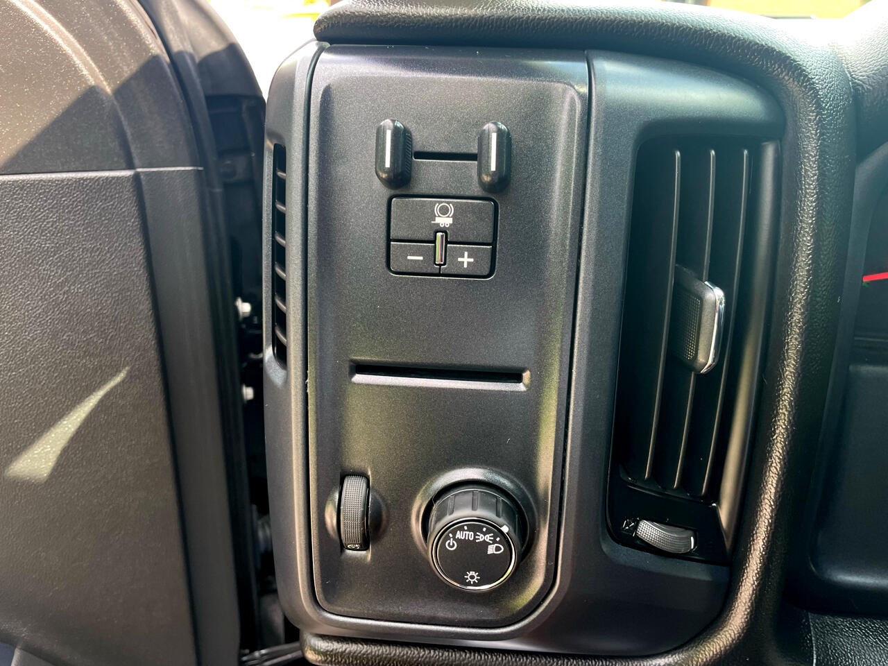 used 2016 Chevrolet Silverado 1500 car, priced at $15,888