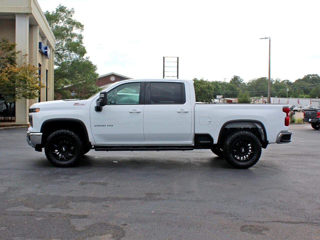used 2024 Chevrolet Silverado 2500HD car, priced at $59,900