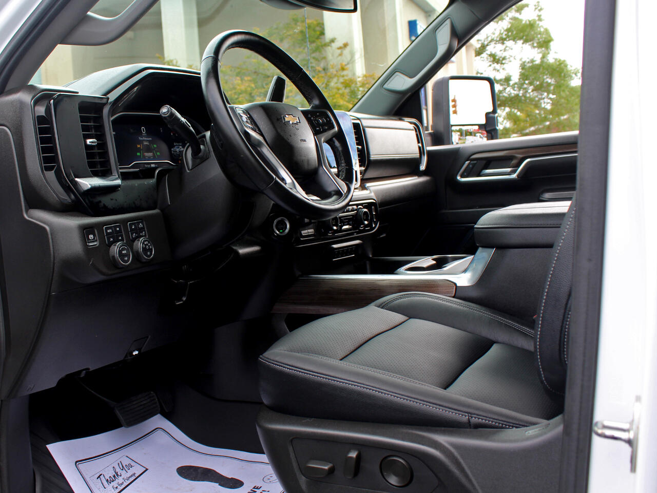 used 2024 Chevrolet Silverado 2500HD car, priced at $59,900