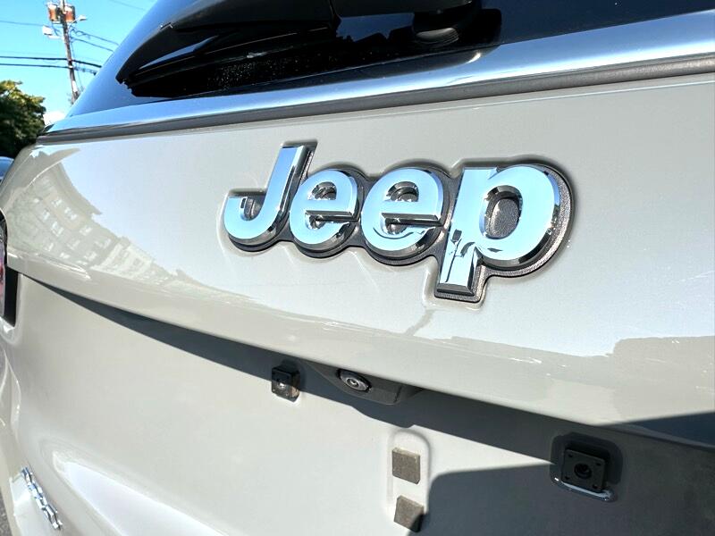 used 2023 Jeep Compass car, priced at $27,900
